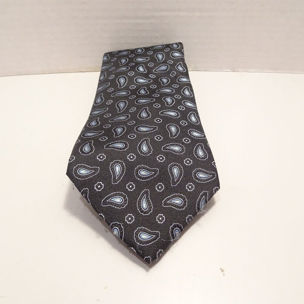Brooks Brothers Blue Black Paisley Italian Silk Necktie USA Career Office